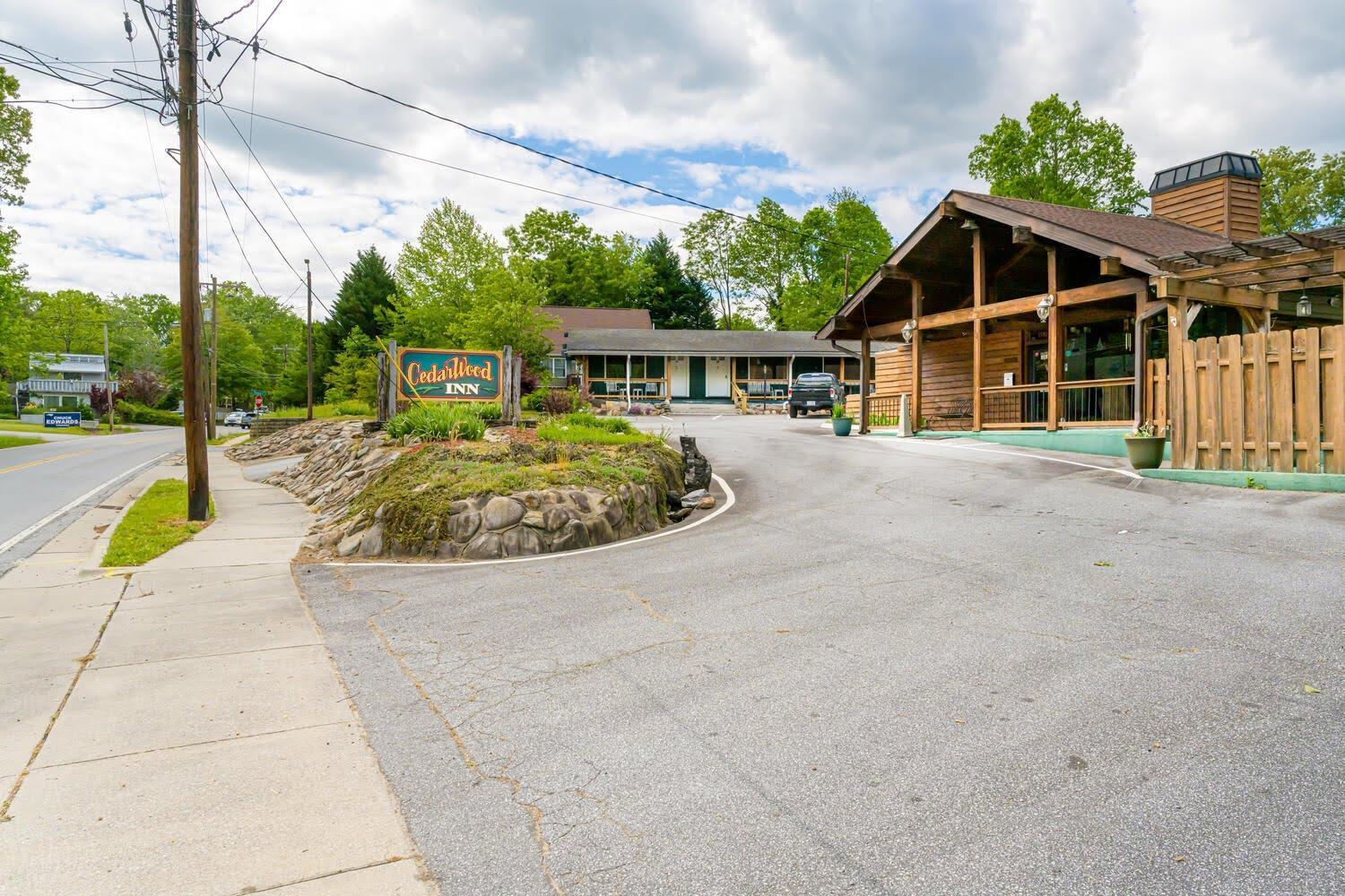 Cedarwood Inn Hendersonville Luaran gambar